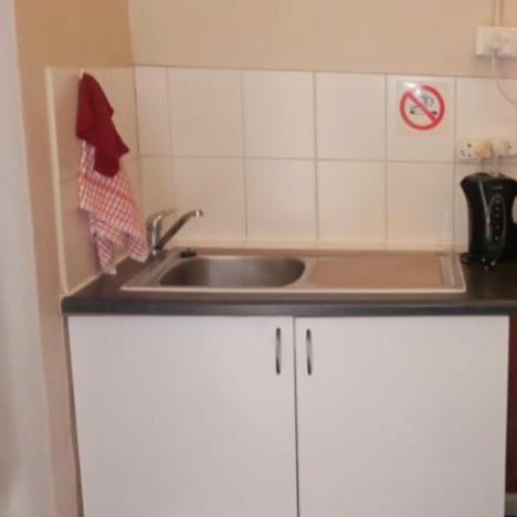 Glen Lilly Self Catering Apartment Parow Exterior photo