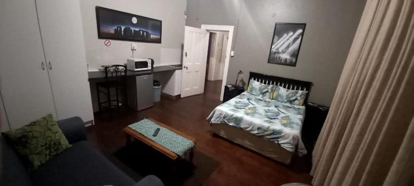 Glen Lilly Self Catering Apartment Parow Exterior photo