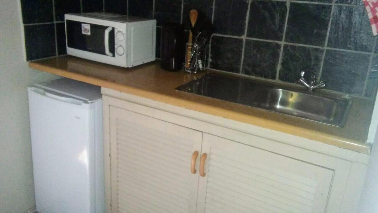 Glen Lilly Self Catering Apartment Parow Exterior photo