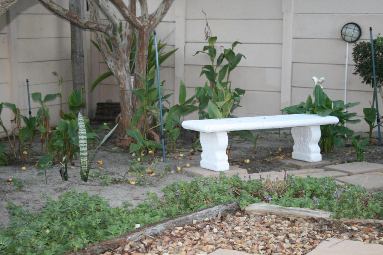 Glen Lilly Self Catering Apartment Parow Exterior photo